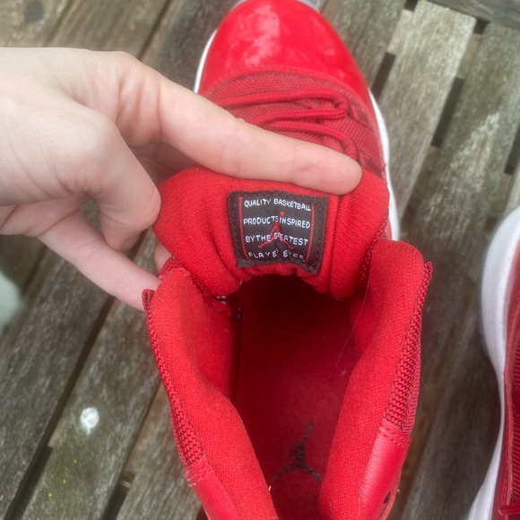 Air Jordan 11’s retro - Picture 5 of 6